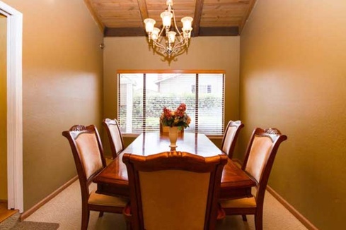 Anaheim Vacation Rental Dining Room